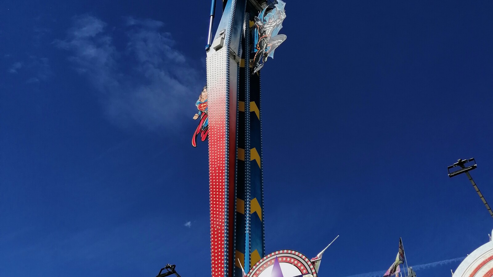 Die künstliche Intelligenz des P30 lite sorgt für einen besonders blauen Himmel.