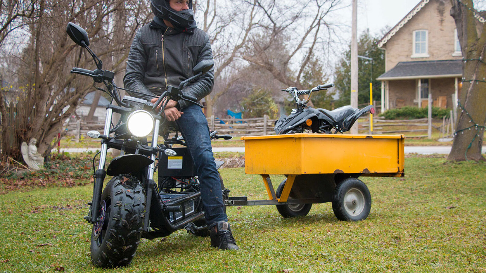 ... Anhänger zu ziehen. Gebremst ...