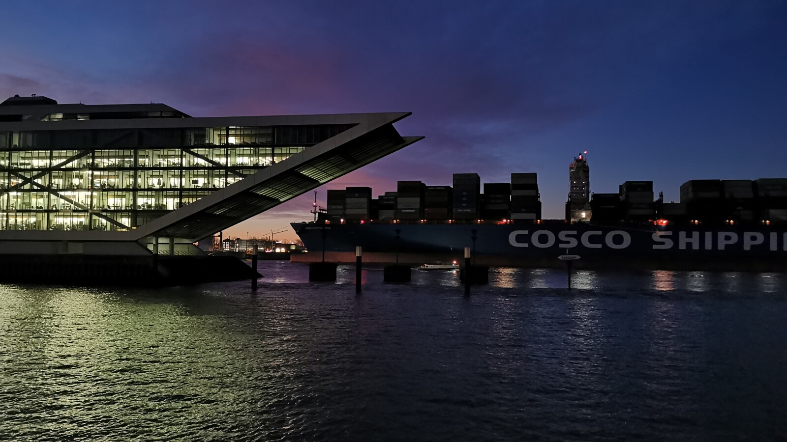 Huawei P30 Pro: Dockland Normal