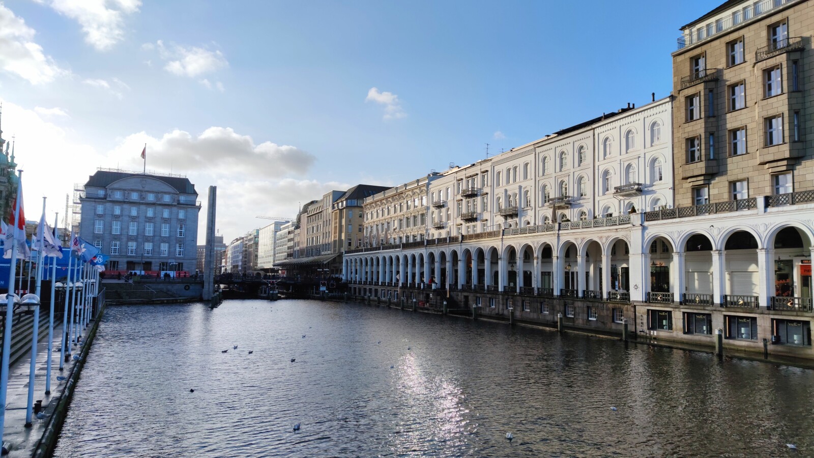 Xiaomi Mi Note 10: Alsterarkaden 27 MP