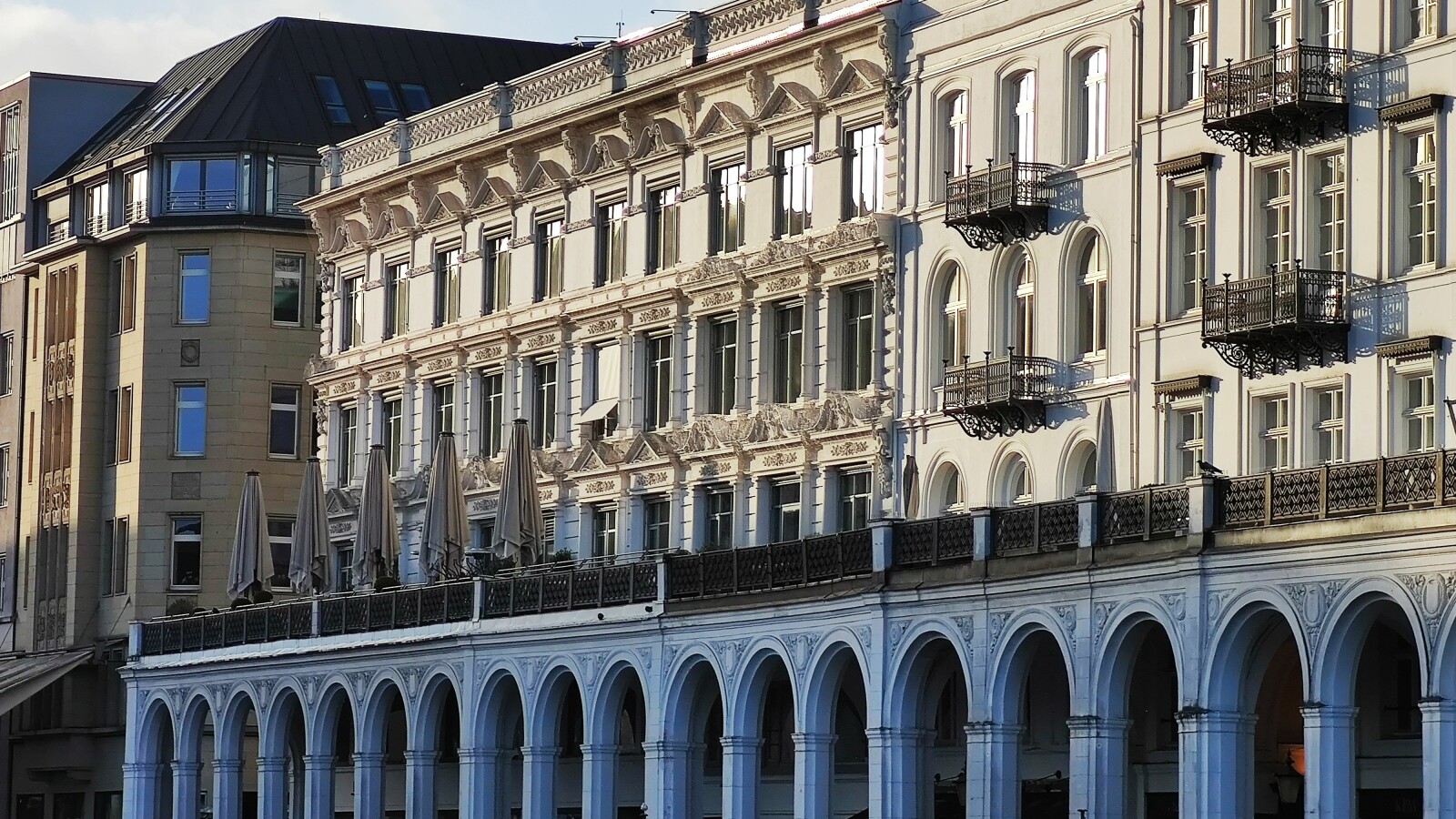 Xiaomi Mi Note 10: Alsterarkaden 5x Tele