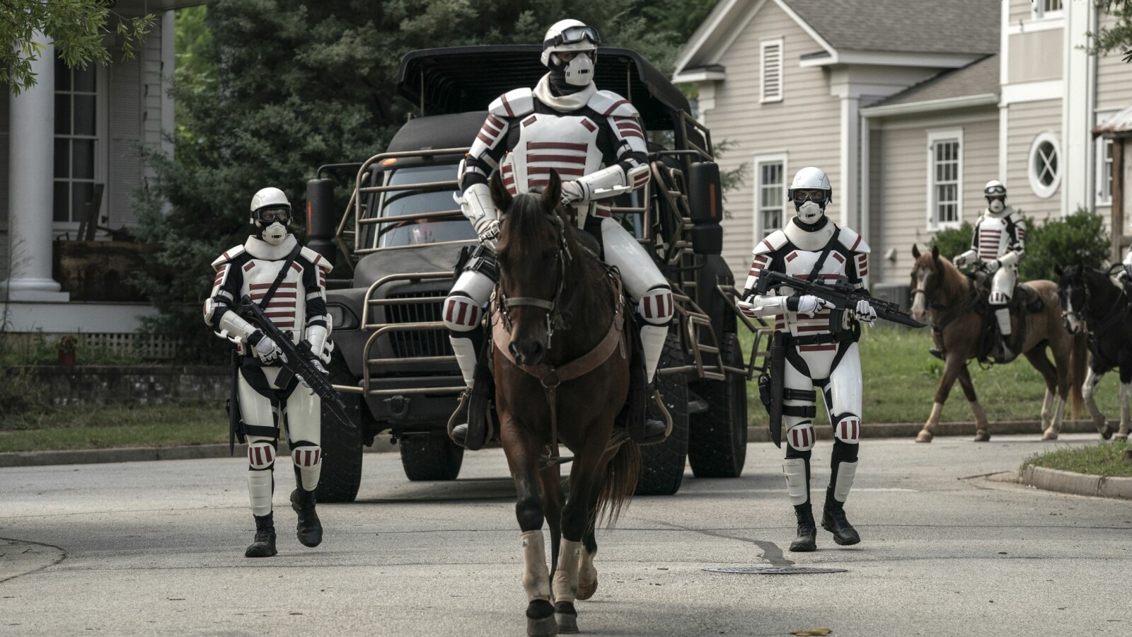 The Walking Dead Staffel 11: Das Commonwealth reist an.