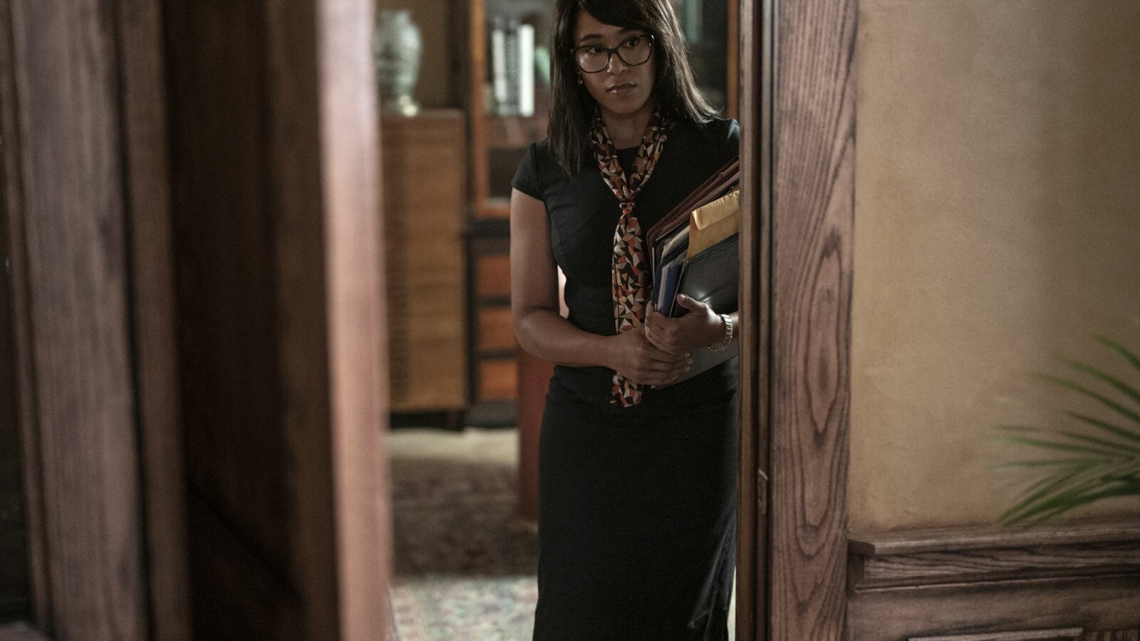 The Walking Dead Staffel 11: Max stattet Pamela einen Besuch ab.