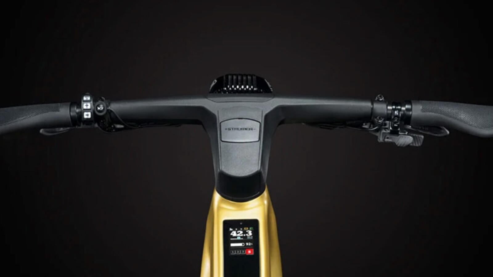 ... gehobene Connectivity samt Smartphone-Anbindung sowie ...