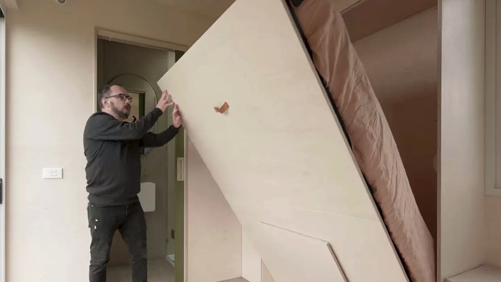 ...helfen klappbare Möbel wie ...