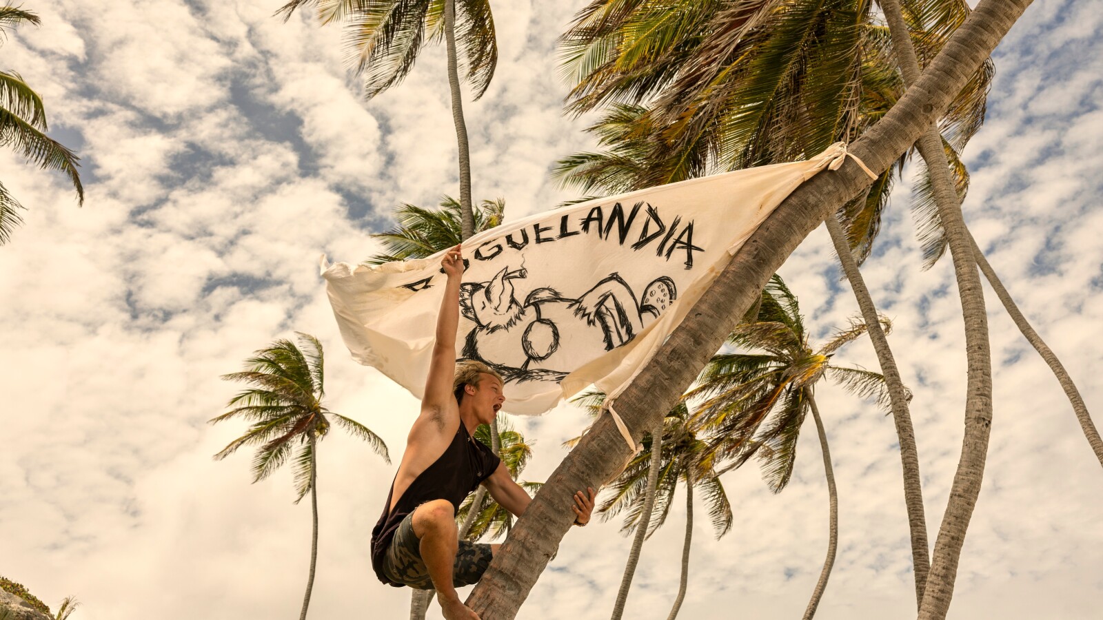 Outer Banks Staffel 3, Folge 1: Rudy Pankow als JJ