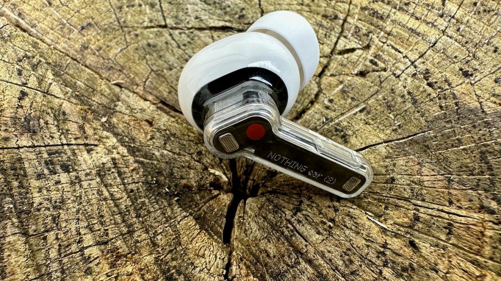 An der ungewöhnlichen Optik der In-Ear-Kopfhörer hält ...