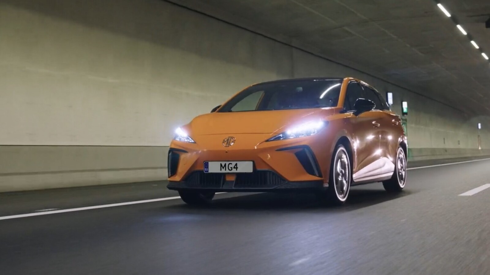 ...es in drei verschiedenen Ausstattungslinien zu ...