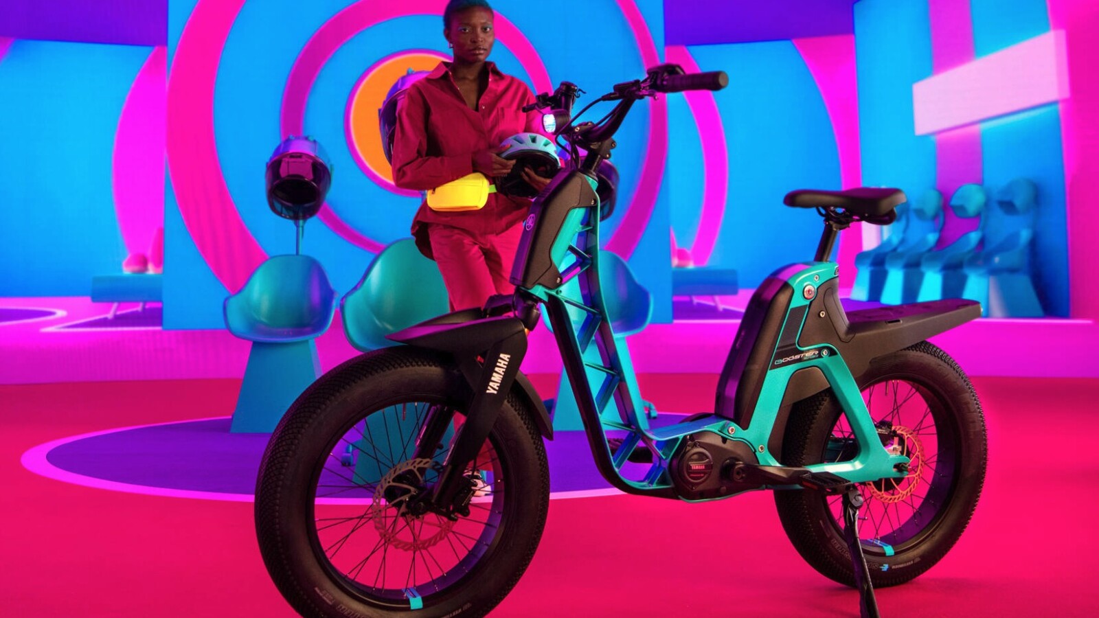 ... unter anderem integriertes Licht, Schutzbleche sowie ein massiver Gepäckträger.