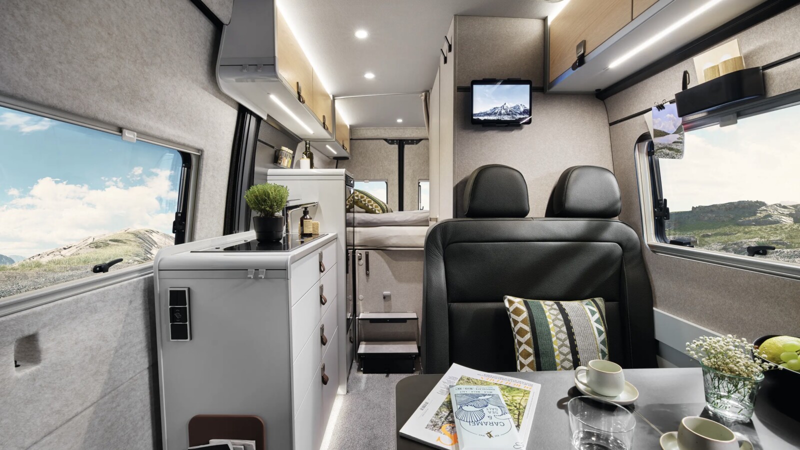 Innen sieht der neue Hymer ...