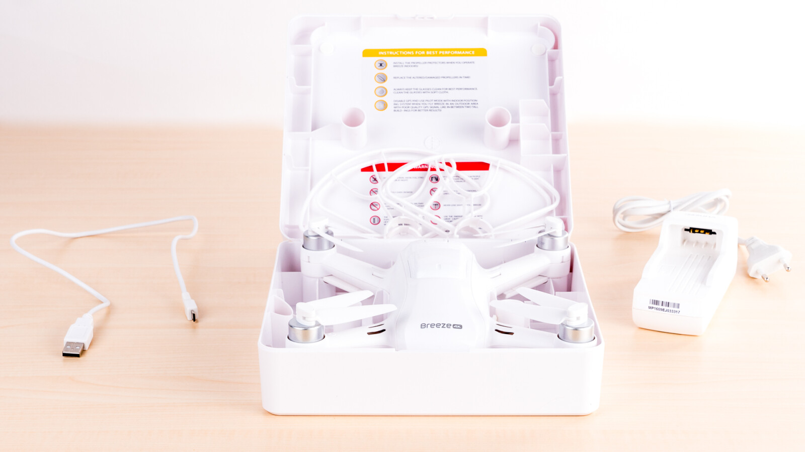 In diesem Transportcase findet die Breeze unterwegs ihren Platz.