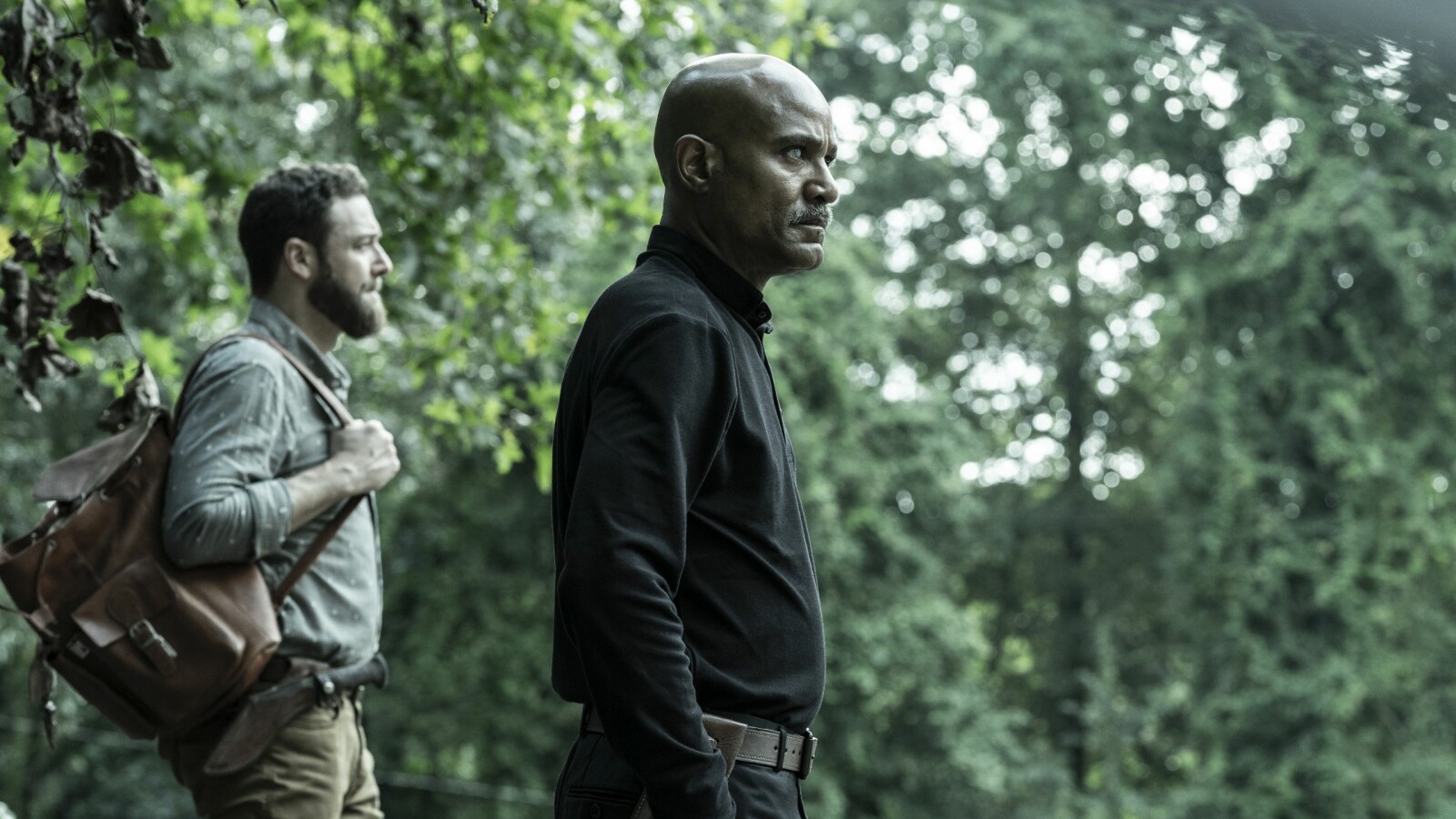 The Walking Dead Staffel 11: Vater Gabriel und Aaron haben eine neue Mission.