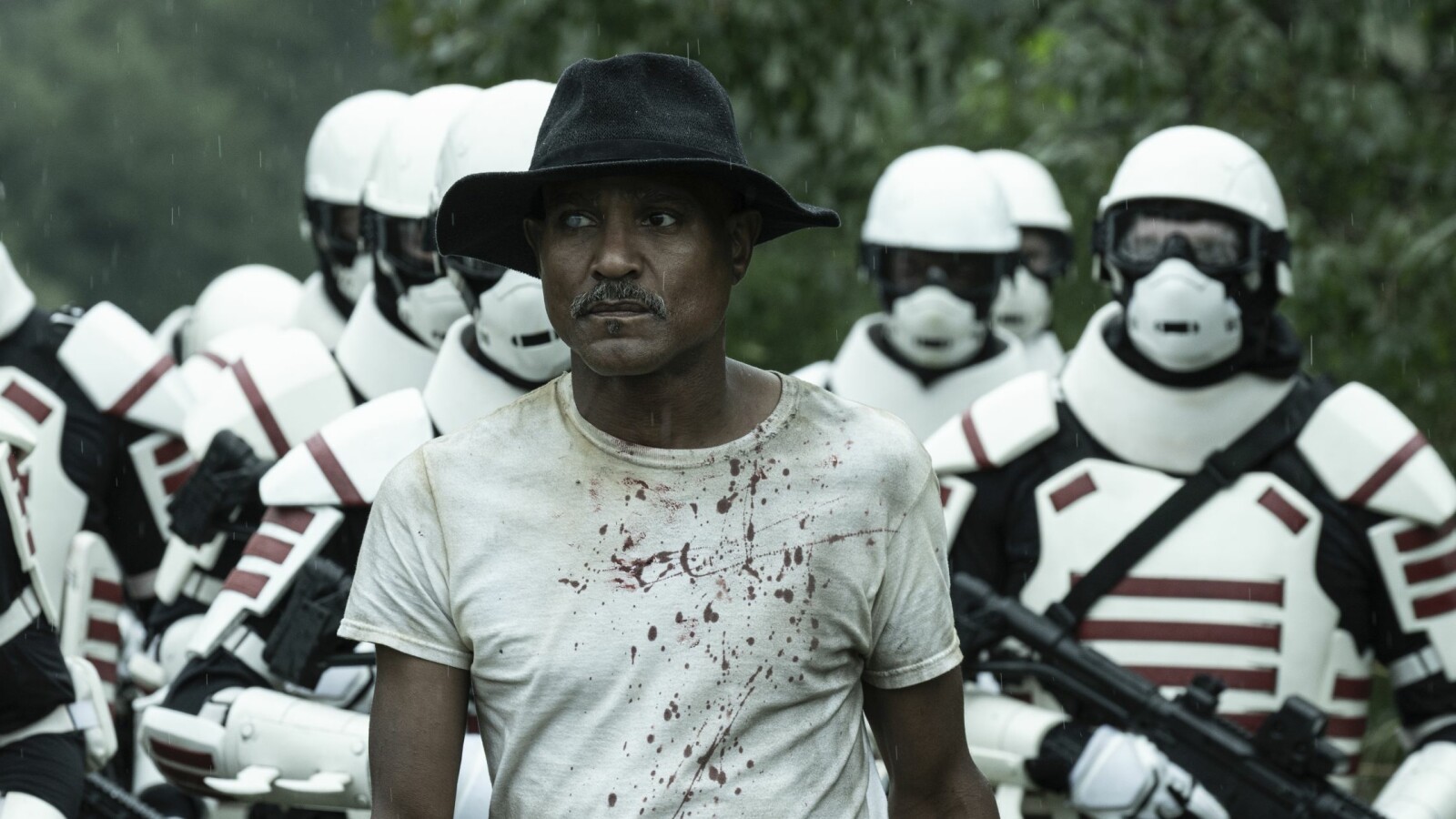 The Walking Dead Staffel 11, Folge 15: Gabriel ist gezeichnet durch die Ereignisse in Riverbend.