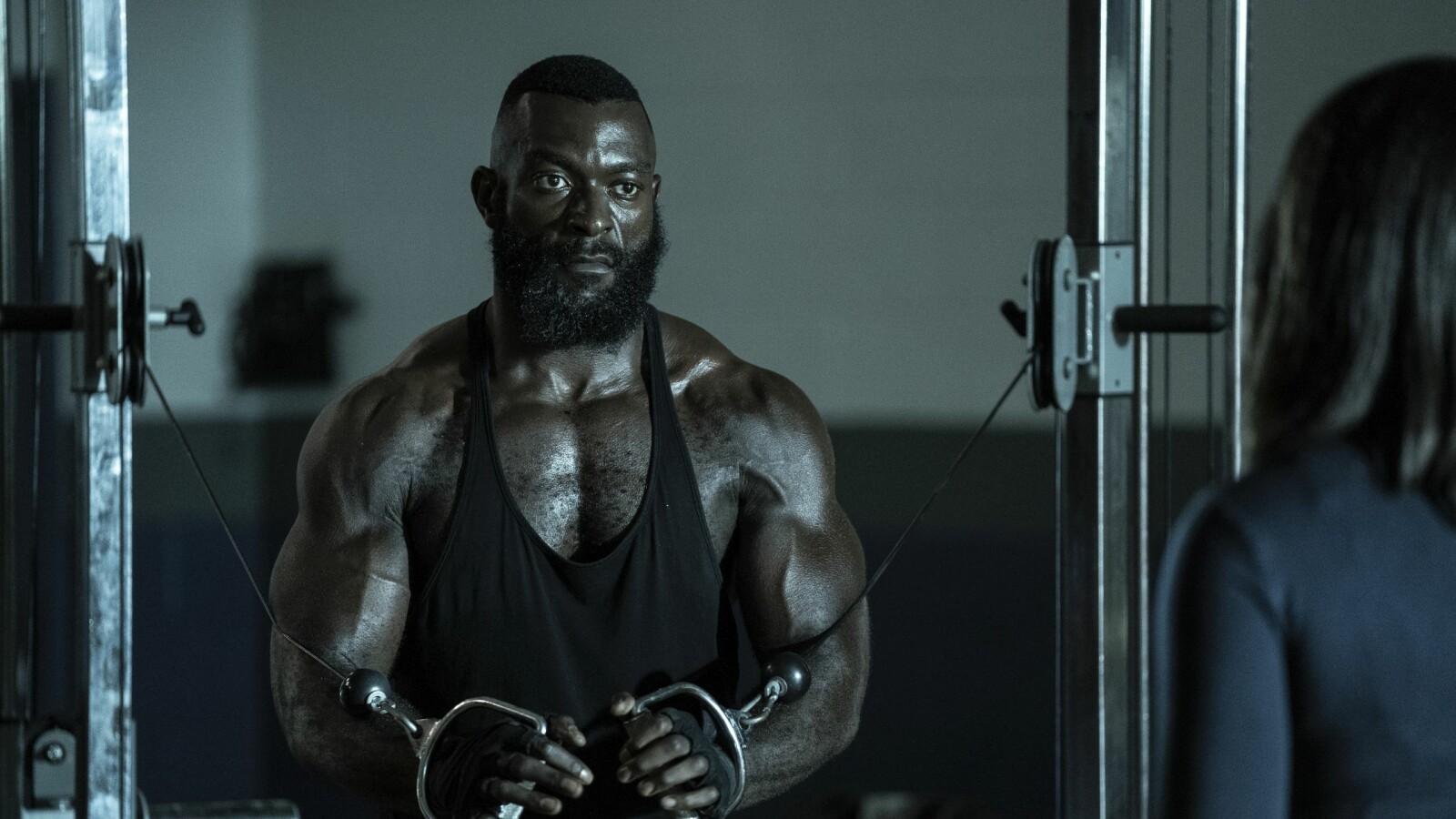 The Walking Dead Staffel 11, Folge 15: Mit Krafttraining verdrängt Mercer die Korruption im Commonwealth.