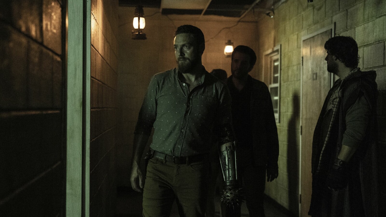 The Walking Dead Staffel 11: Aaron, Carlson und Co. verhandeln mit Riverbend.