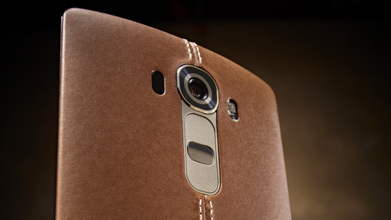 Das LG G4 bietet nicht nur ein Ledercover, sondern auch eine überarbeitete 16-Megapixel-Kamera.