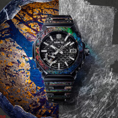 6.100 Euro für eine G-Shock: Casio baut 800 Luxus-Uhren, die wie Benzin auf Wasser schillern