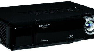 Der Sharp XV-Z 17000 DLP-Beamer