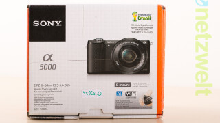 Unboxing Sony Alpha 5000