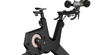 Garmin Tacx Neo Bike Plus in Bildern
