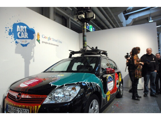 Google Street View erneut in der Kritik: Datenschützer werfen Google vor, WLAN-Daten rechtswidrig zu speichern. Bild: Zollondz