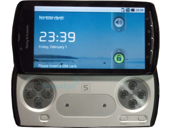 Dem Technikblog Engadget sind Bilder des Prototyp eines PlayStation Handys von Sony Ericsson zugespielt worden.