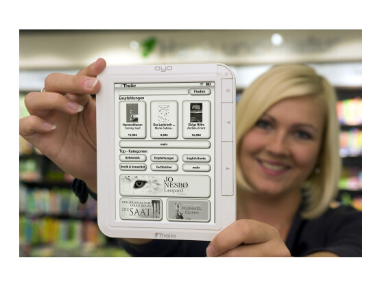 Thalia stellte auf der IFA in Berlin seinen eBook-Reader Oyo vor.