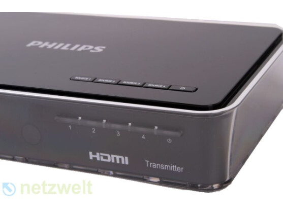 Die Installation erfolgt per Plug & Play, am Transmitter (Foto) lässt sich die Quelle auswählen - HDMI oder Component.