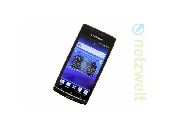Das Soziale Netzwerk Facebook soll bald tief in die Nutzeroberfläche des Xperia Arc integriert werden.