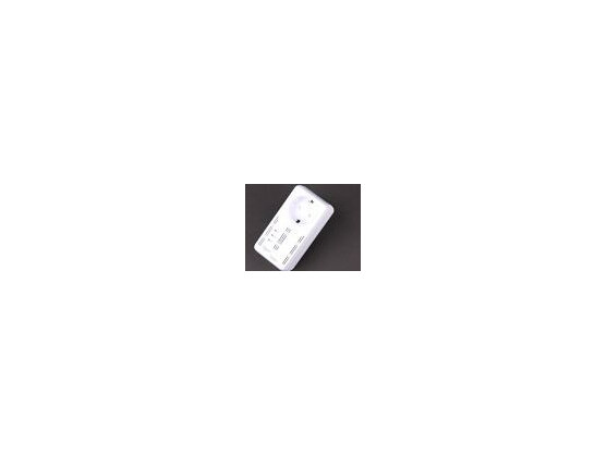 Das Adapterpaar Allnet All168555S ist für rund 80 Euro erhältlich. Die Netto-Datenraten lagen im guten Bereich. Auch die durchleitende Steckdose liefert ein Kaufargument.