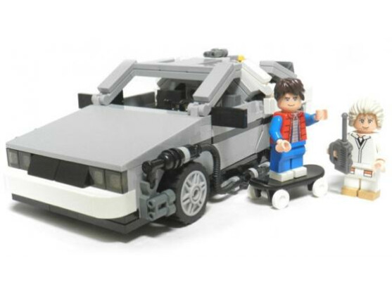Bald wird es den bekannten DeLorean als Lego-Set geben.