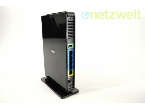Designt wie eine Spielekonsole: der D-Link-Router DIR-865L mit Unterstützung des neuen WLAN-Standard ac.