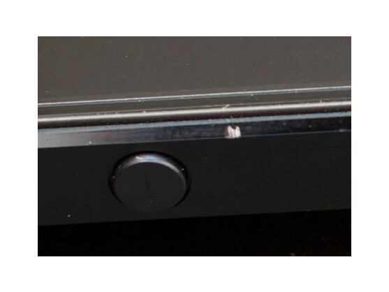Einige iPhone 5-Nutzer klagen über Macken und Kratzer im Gehäuse ihres nagelneuen Smartphones.