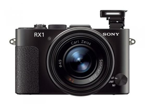 Kompaktkamera für Profis: Sonys DSC RX1 arbeitet mit einem Vollformatsensor und einem Zeiss-Objektiv.