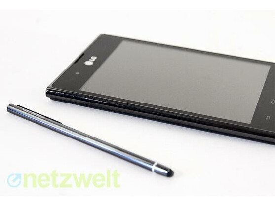 Das LG Optimus Vu will dem Samsung Galaxy Note II Konkurrenz machen.
