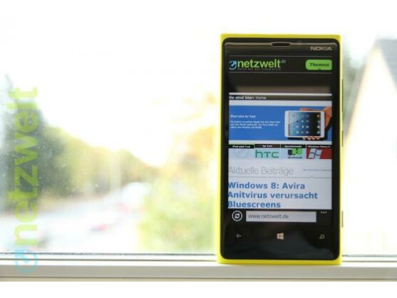 Das Nokia Lumia 920 gibt es nun ab sofort auch bei der Deutschen Telekom.
