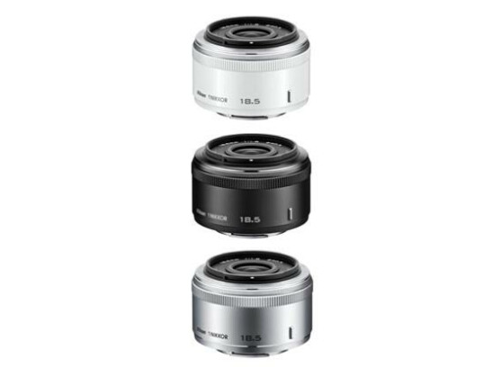 Nikkor-Objektiv für die Nikon 1-Kameras mit einer Festbrennweite von 18,5 Millimetern .