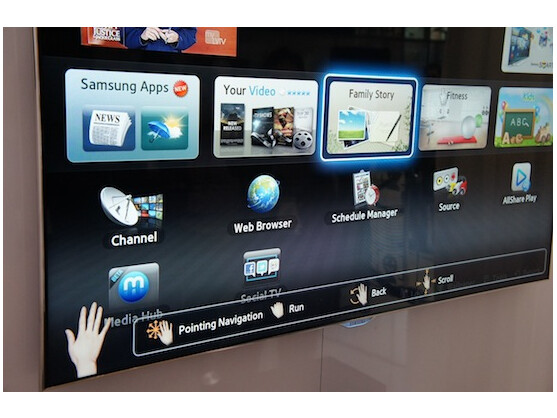 Per Stimme und Gesten steuerbar: Samsung Smart-TV ES 8090 auf der CES 2012