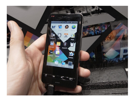 Polaroid stellt mit der SC1630 eine der ersten Digitalkameras auf Android-Basis vor.