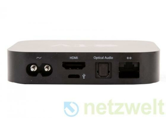 Auf der Rückseite stehen je ein Ethernet-, HDMI- und digital-optischer Anschluss zur Verfügung.
