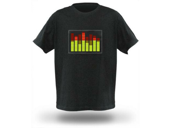 Das T-Shirt reagiert auf laufende Musik.