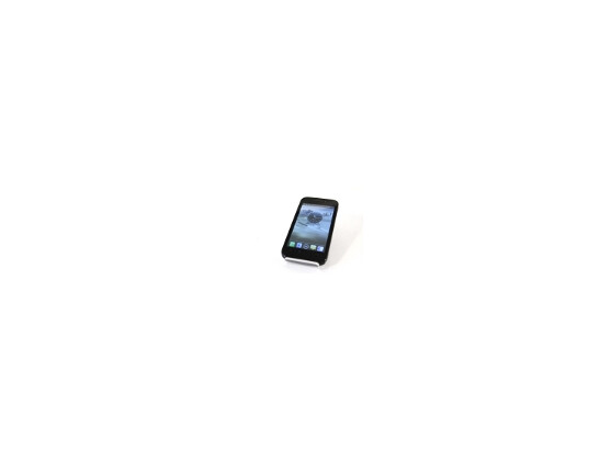 Das No-Name-Modell Mobistel Cynus T1 ist der Außenseiter im Testfeld, glänzt aber mit ausgefallenen Features wie etwa dem Dual-SIM-Modus oder einem TV-Ausgang.