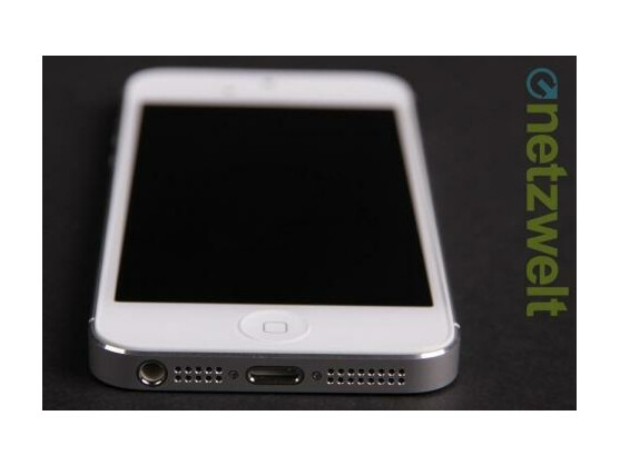 Ungewohnter Anblick: Das Smartphone ist aus.