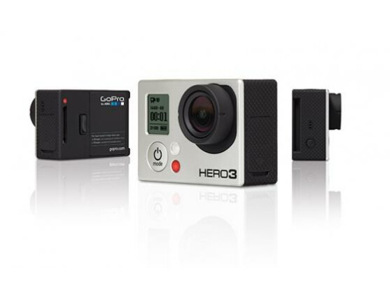 Die Bedienung der GoPro erfolgt entweder über Fernbedienung oder mithilfe von nur drei Knöpfen.