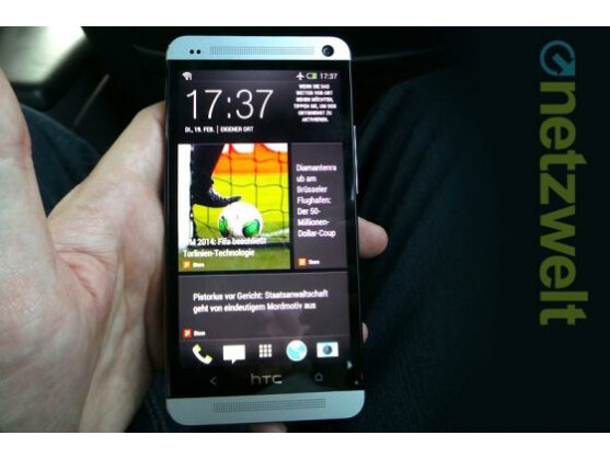 Der BlinkFeed des HTC One lässt sich mittels Widgets auch auf anderen Android-Handys nachbauen.