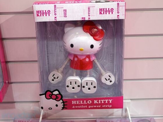 Etwas unförmig: die Hello Kitty-Mehrfachsteckdose.