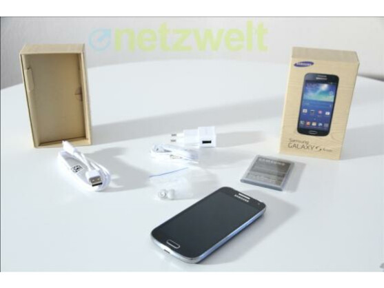 Das Galaxy S4 Mini ist in der Redaktion eingetroffen.
