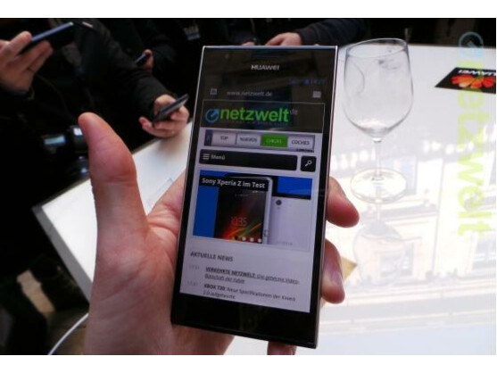Das Huawei Ascend P2 unterstützt via LTE-Cat-4 Downloads mit einer Geschwindigkeit von bis zu 150 Megabit pro Sekunde.