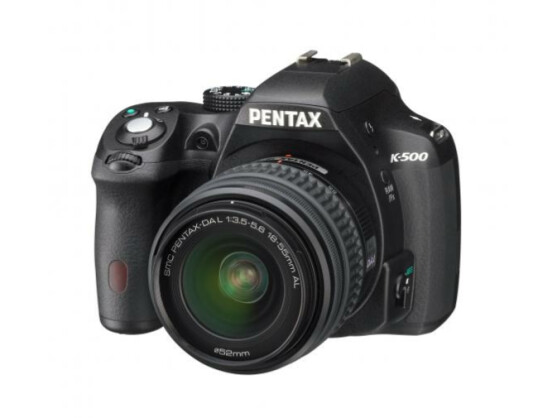 Klein aber fein: Die Pentax K-500 ist gut Ausgestattet.