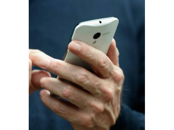 Das Moto X hat eine ungewöhnliche Gehäuseform.